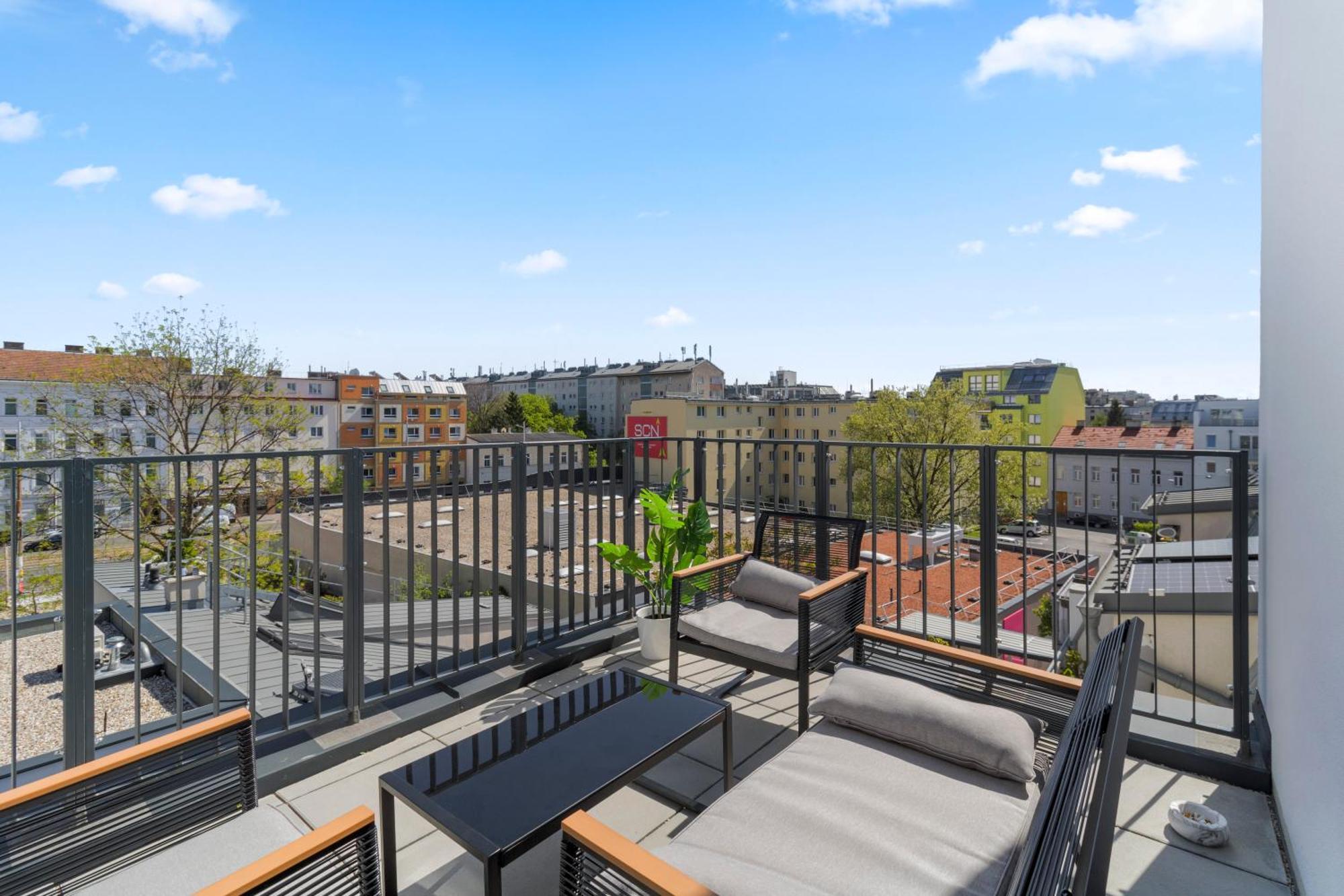 1 Min To Public Transport - 3 Min To Supermarket And Pharmacy - On-Site Parking For 19,90 Eur Wina Bagian luar foto